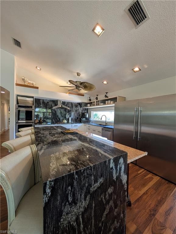 14952 Kimberly LN-19