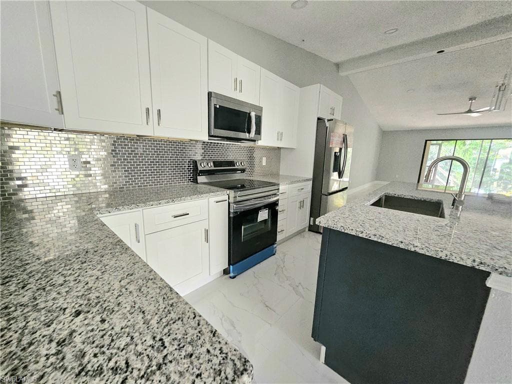 17758 park village BLVD-6