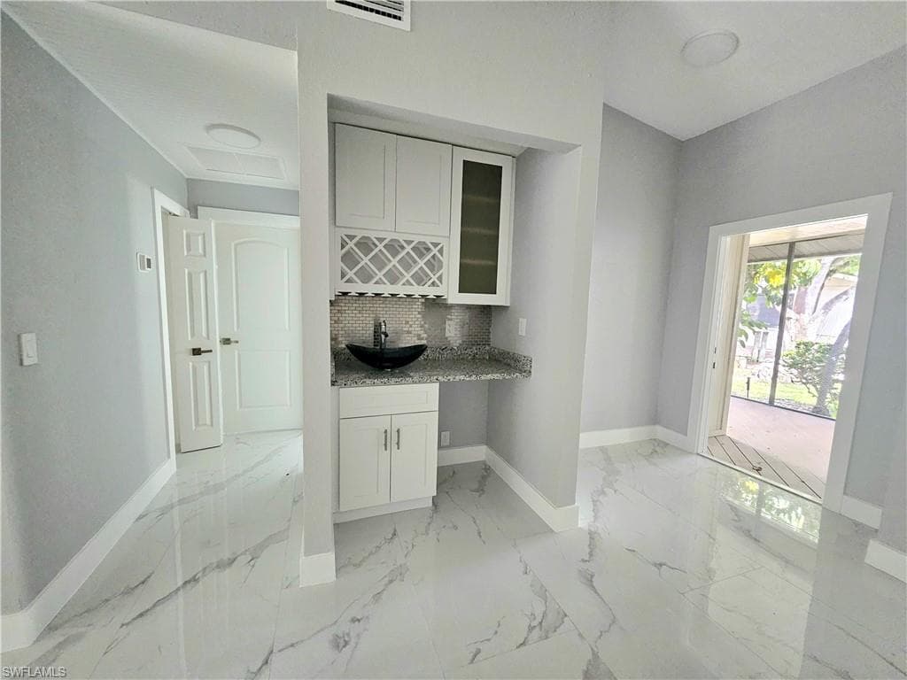 17758 park village BLVD-14
