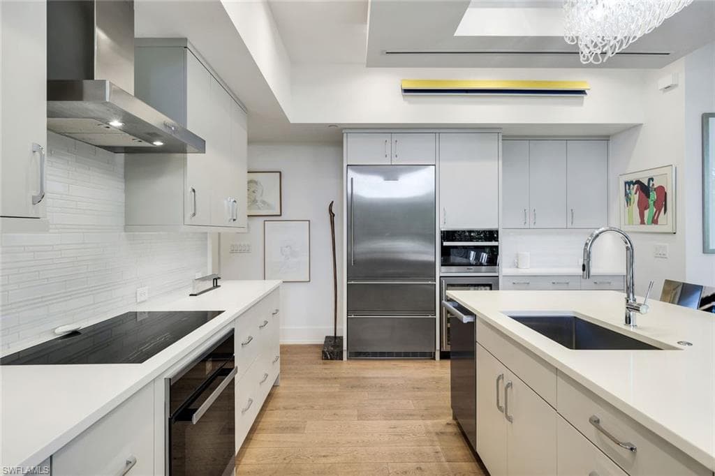 335 Banyan BLVD 4-21