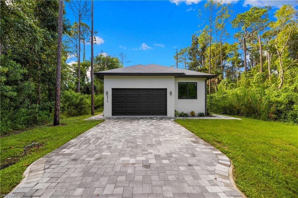 3012 Pine Tree DR-40