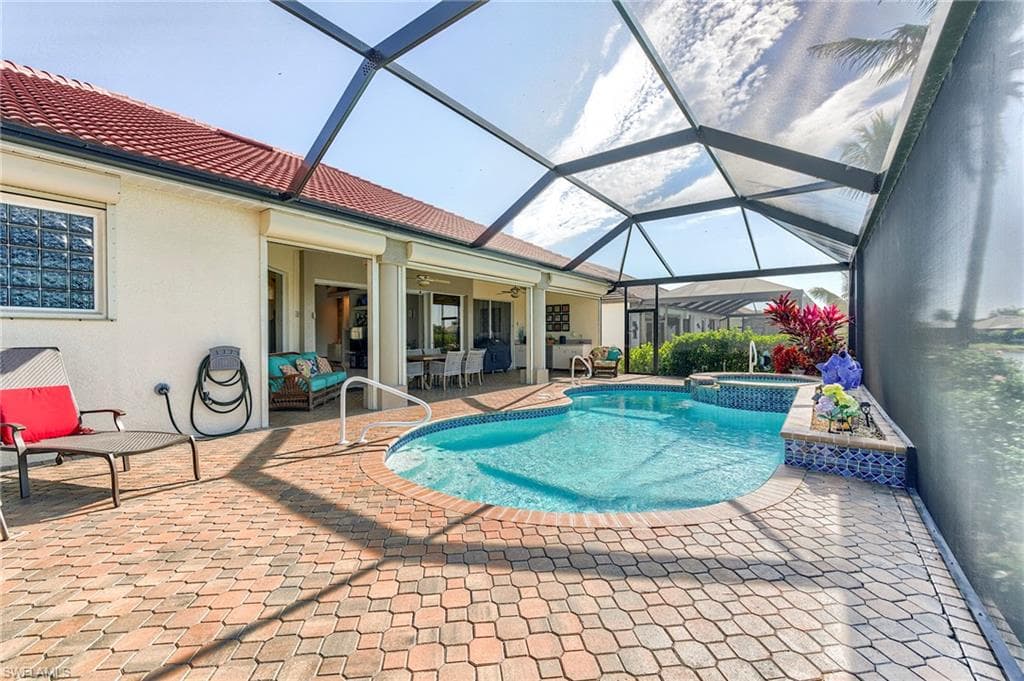 8555 Southwind Bay CIR-16