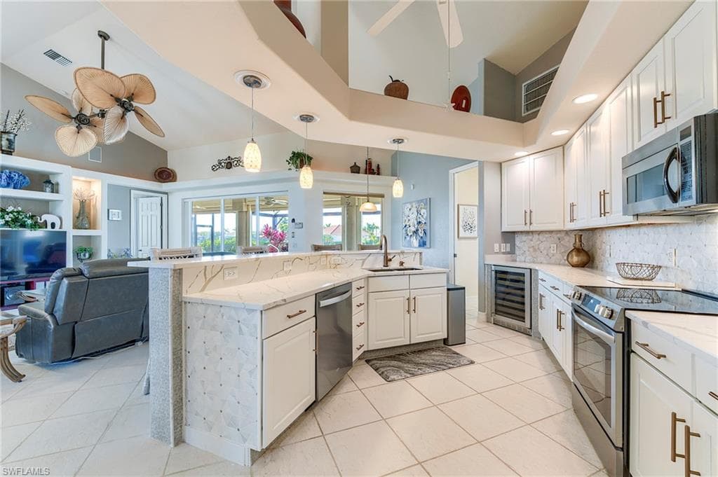 8555 Southwind Bay CIR-9
