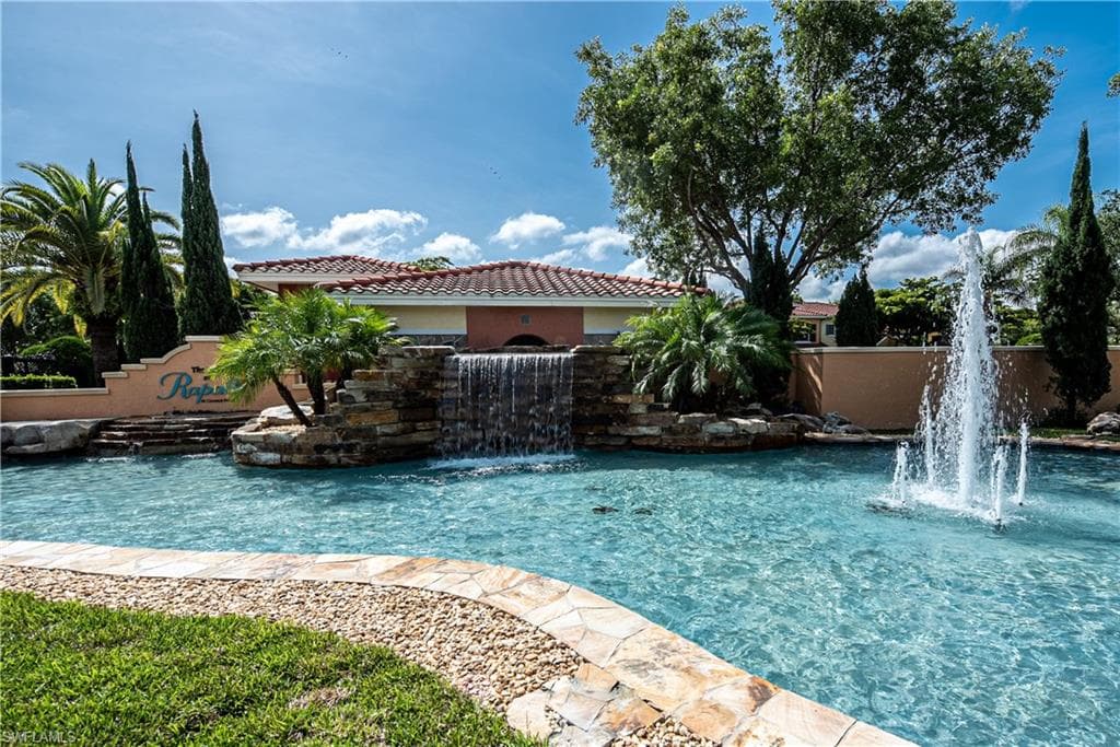8600 Via Rapallo DR 204-2