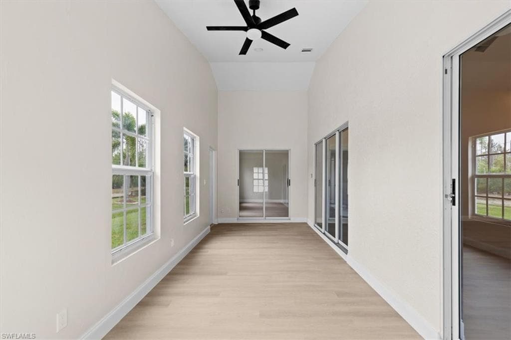 3358 Sabal Springs BLVD-13