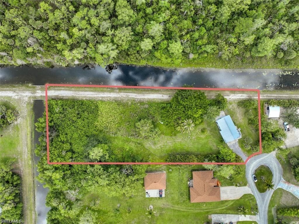 5202 Cypress LN-3