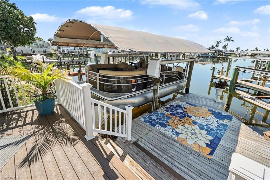 11111 Bayside LN-26