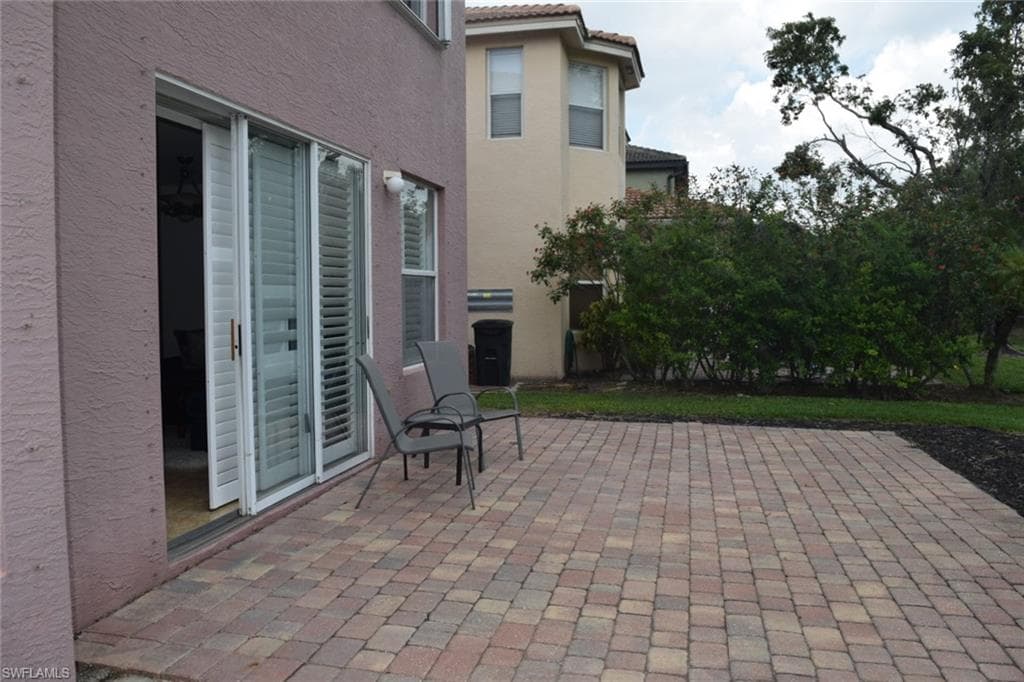 9923 Springlake CIR-6