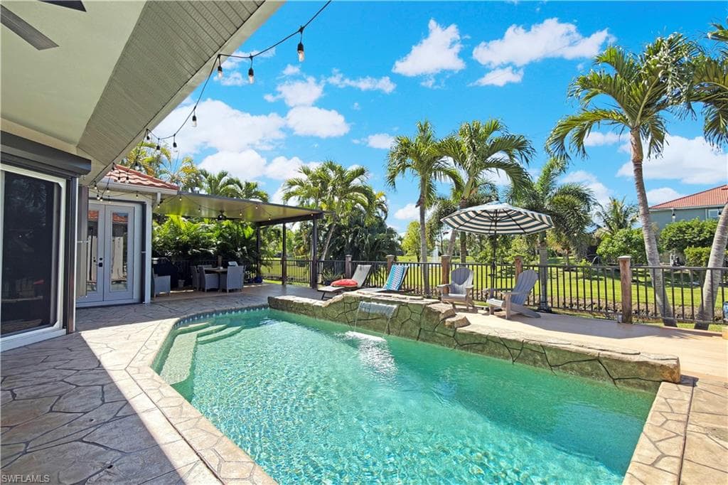 8723 S Lake CIR-27