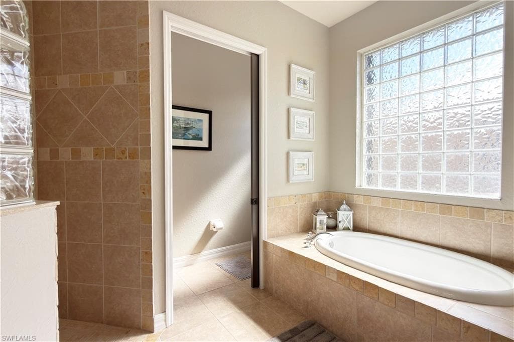 8723 S Lake CIR-46