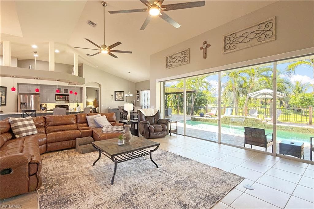8723 S Lake CIR-12
