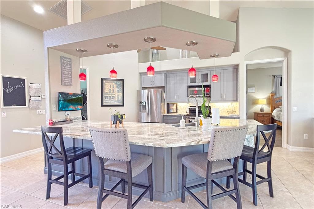 8723 S Lake CIR-38