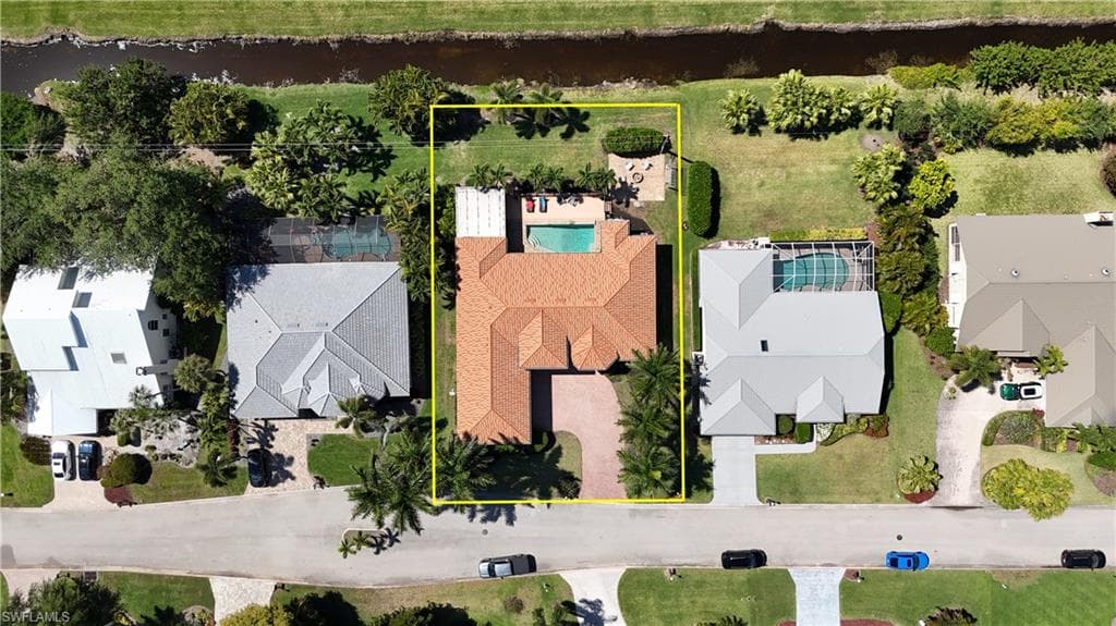 8723 S Lake CIR-45