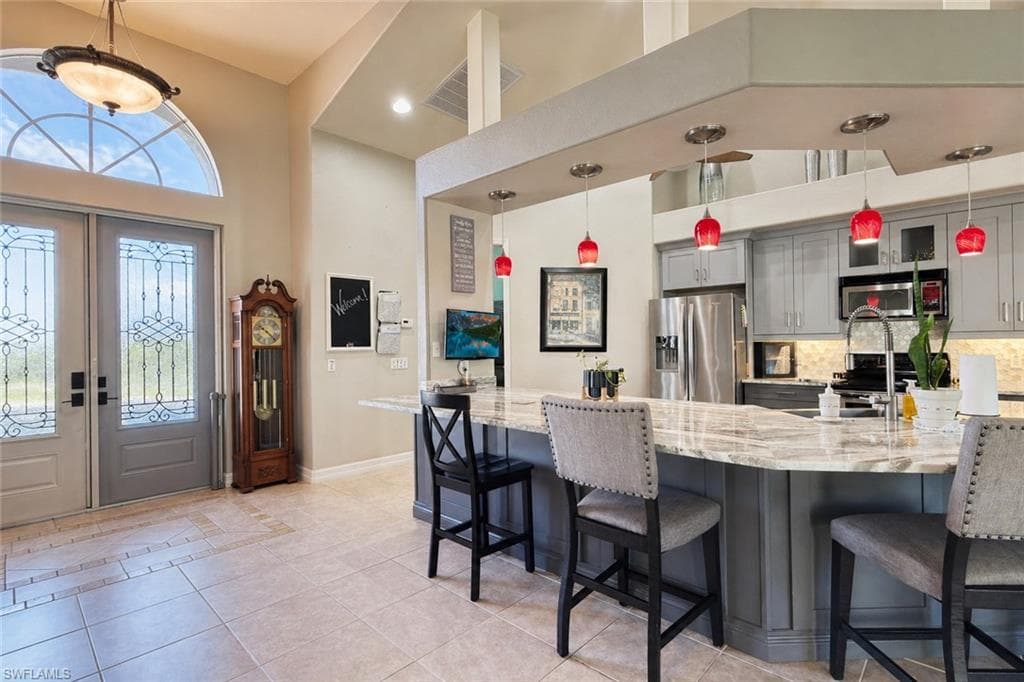 8723 S Lake CIR-4