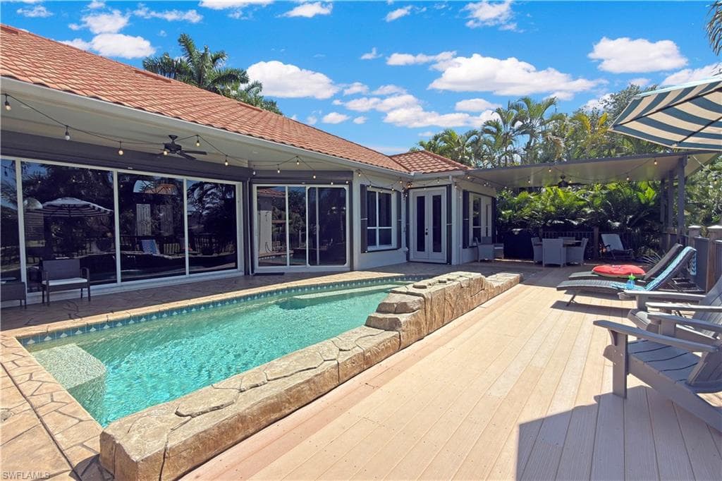 8723 S Lake CIR-25