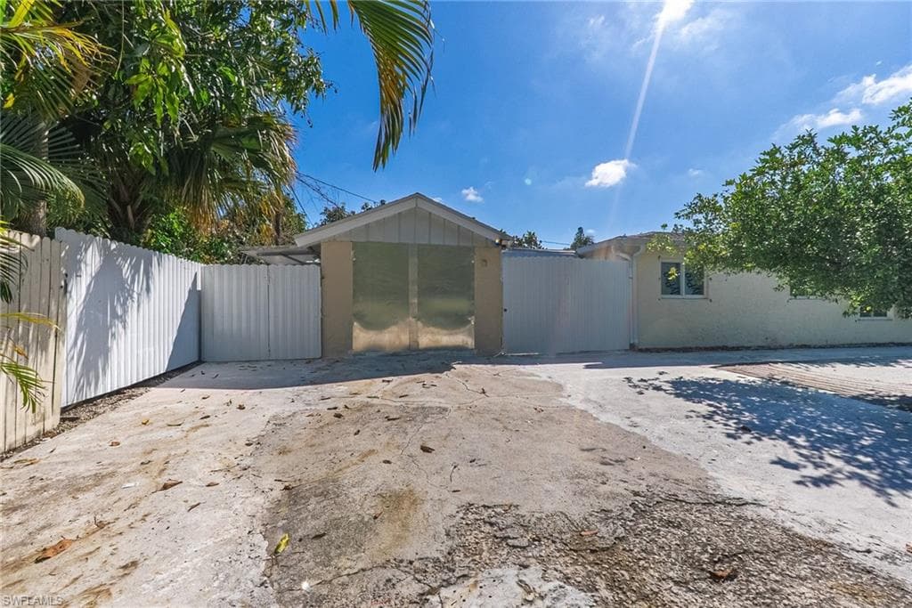 5278 Floridan AVE-34