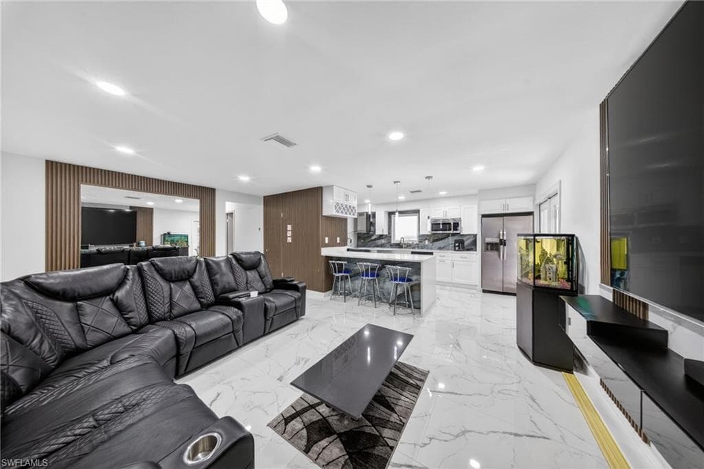 5278 Floridan AVE-11