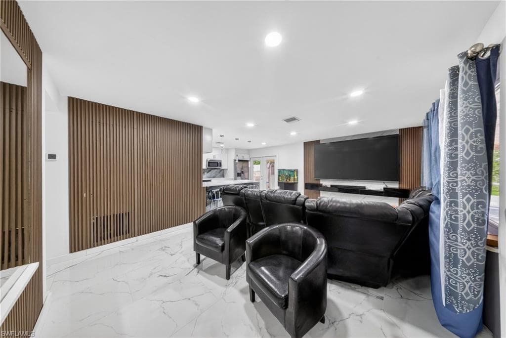 5278 Floridan AVE-8
