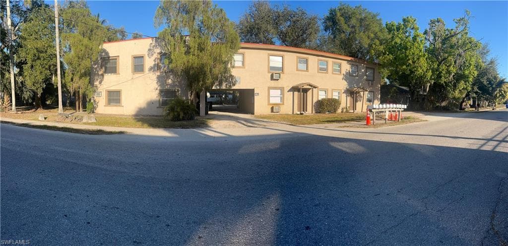 3619 Seminole AVE 2-1
