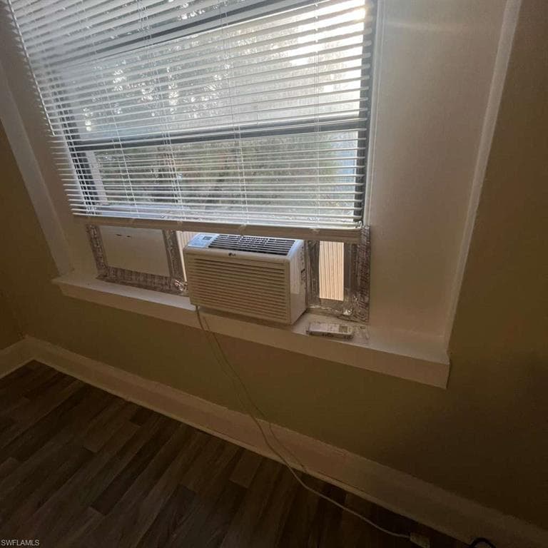 3619 Seminole AVE 2-5