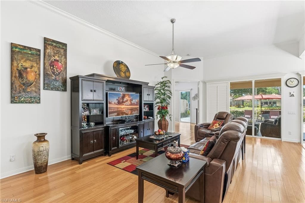 4605 Navassa LN-17