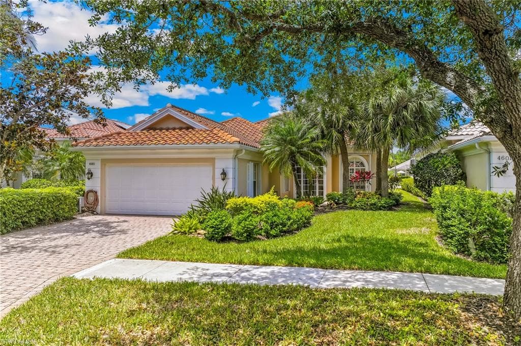 4605 Navassa LN-26