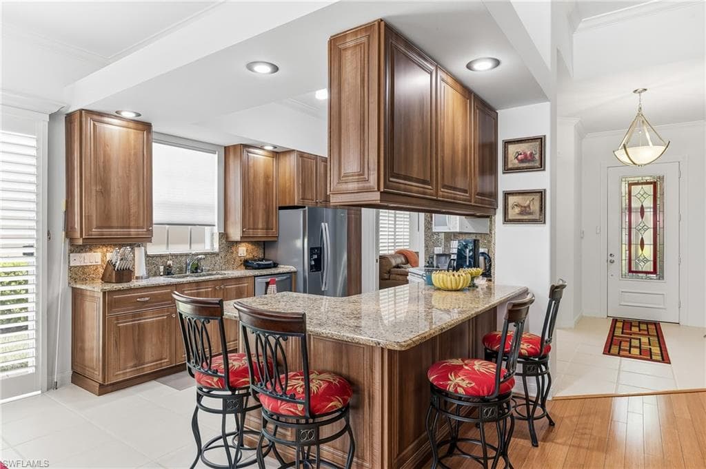 4605 Navassa LN-20