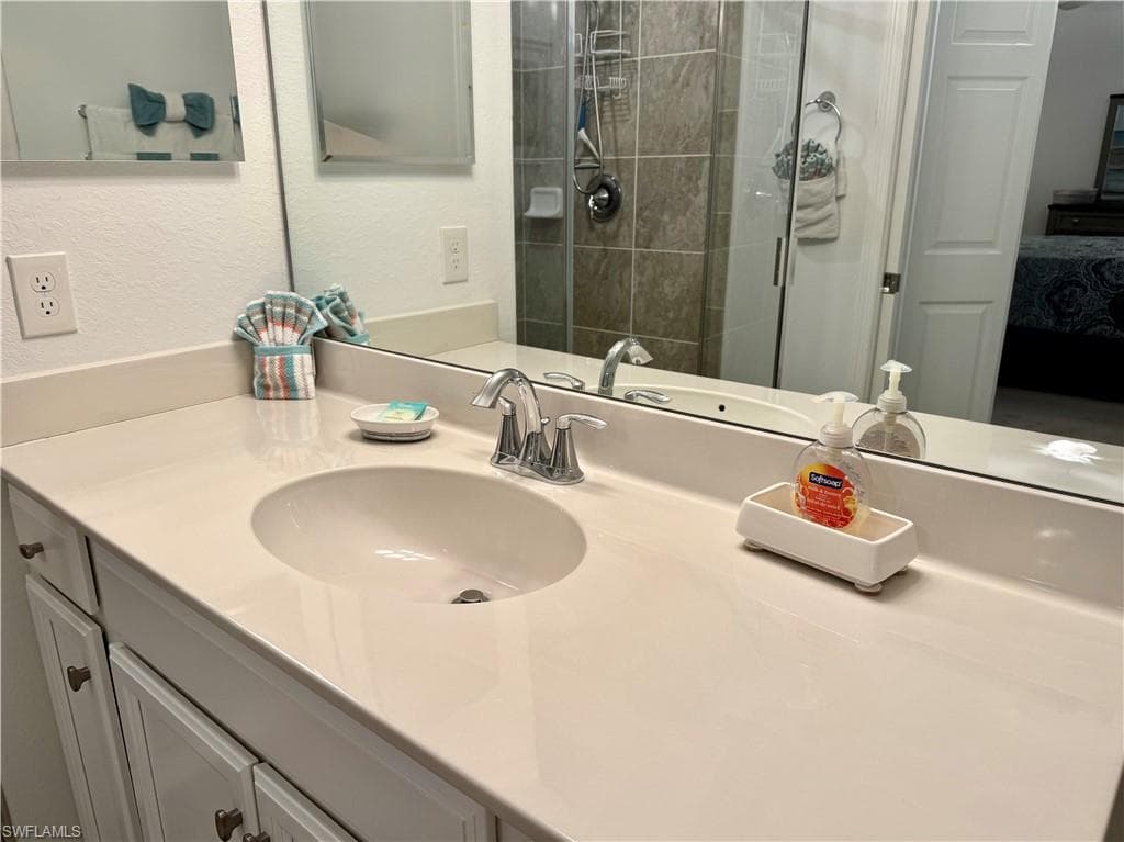 9584 Trevi CT 5223-27