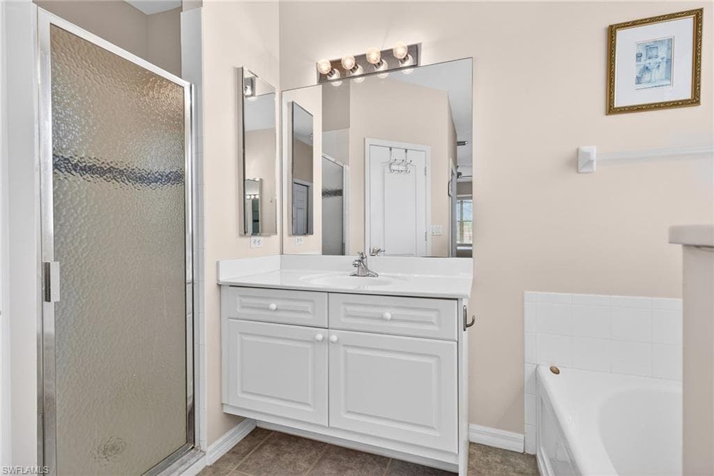 8912 Wellington Lakes CT-14