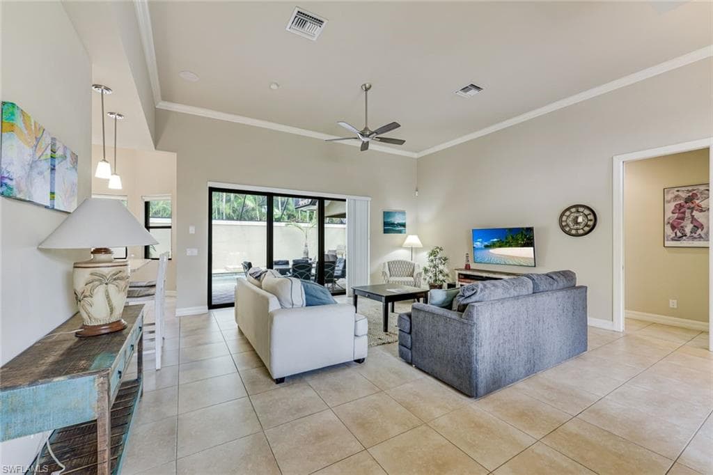 1221 Briarwood CT-3