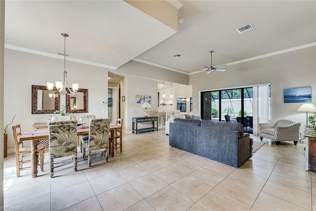1221 Briarwood CT-4