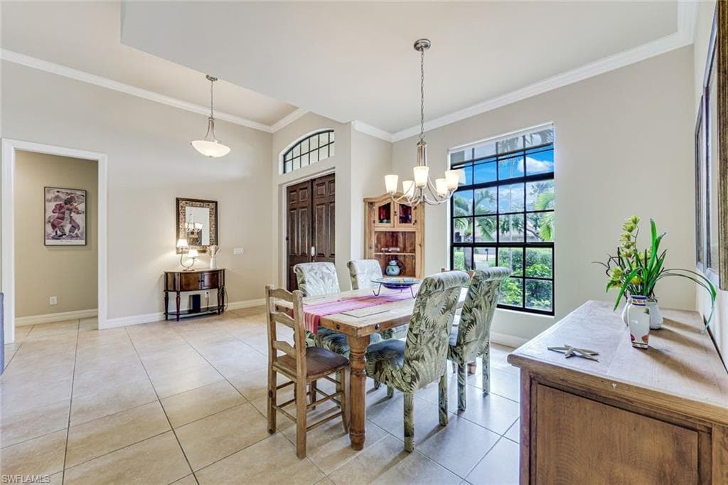 1221 Briarwood CT-8