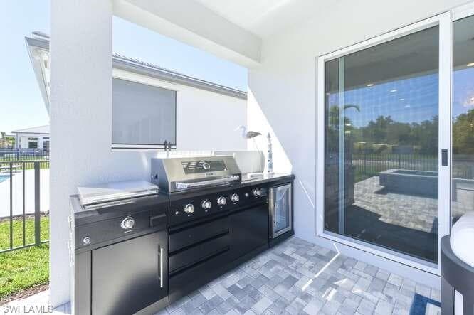 2872 Bloomfield WAY-32