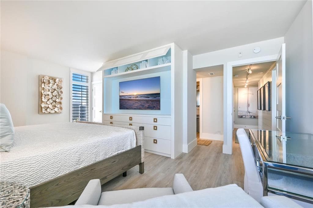 3115 Gulf Shore BLVD N 608S-17