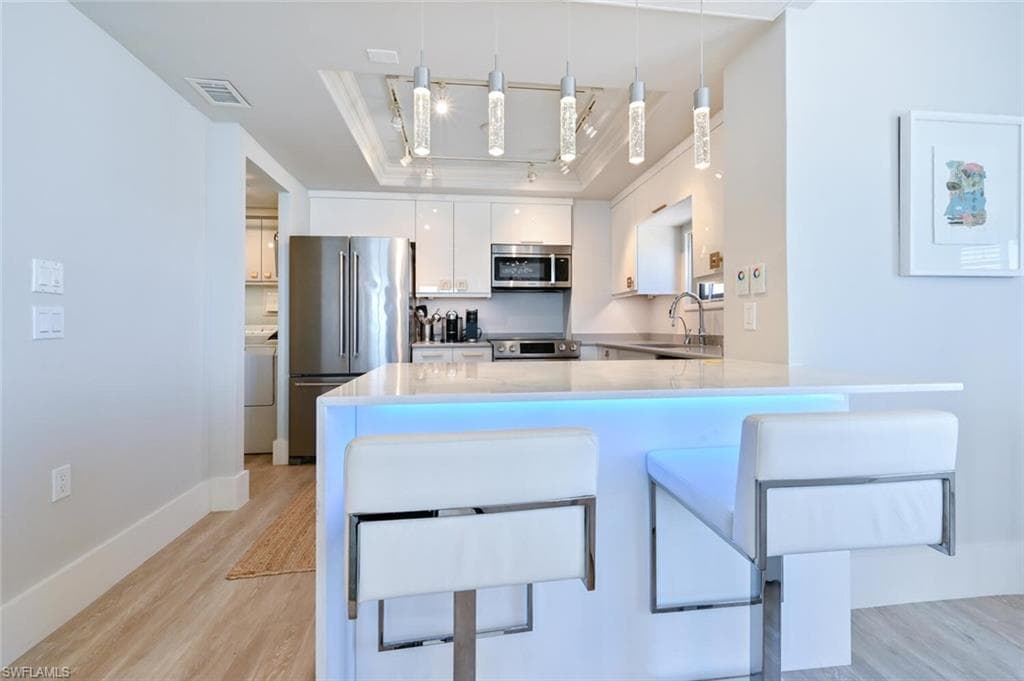 3115 Gulf Shore BLVD N 608S-9