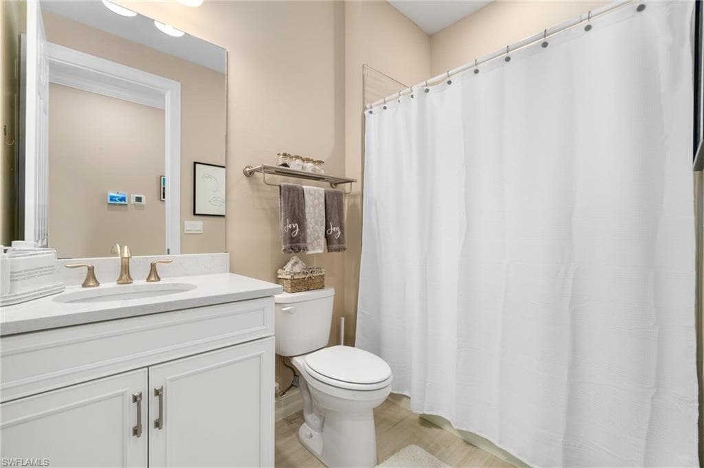 28298 Captiva Shell LOOP-36