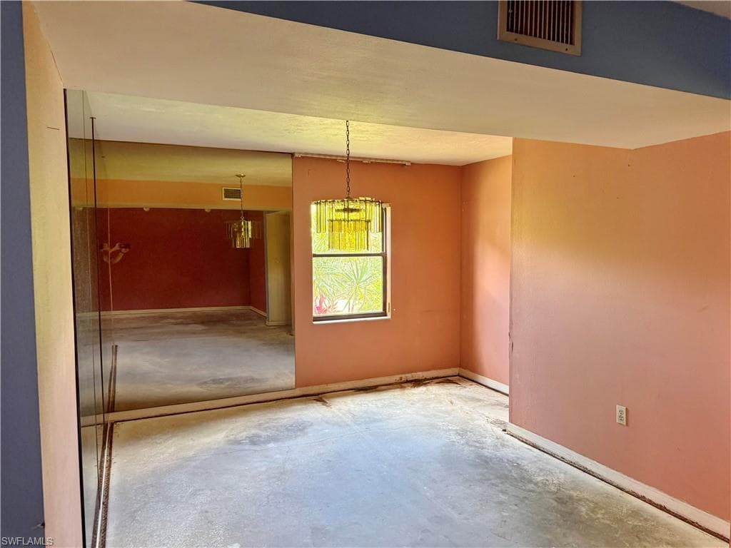 9305 Lake Park DR 104-13