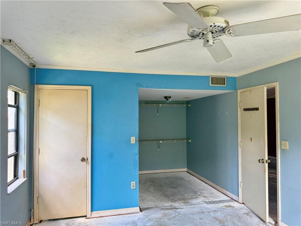 9305 Lake Park DR 104-16