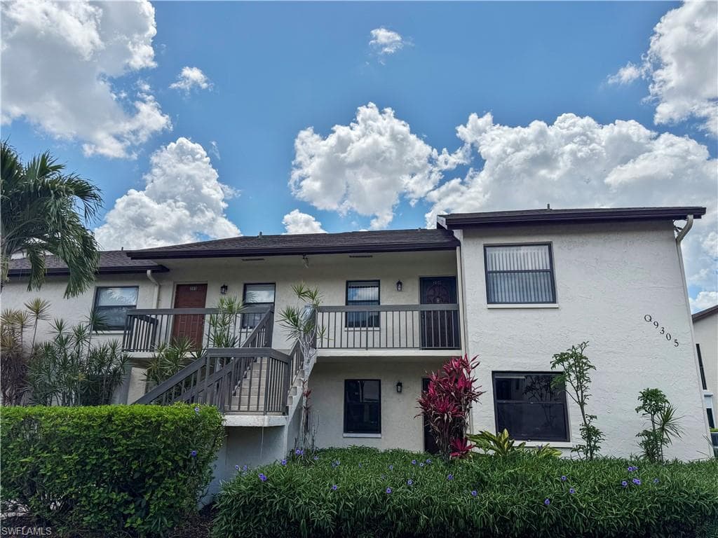 9305 Lake Park DR 104-1