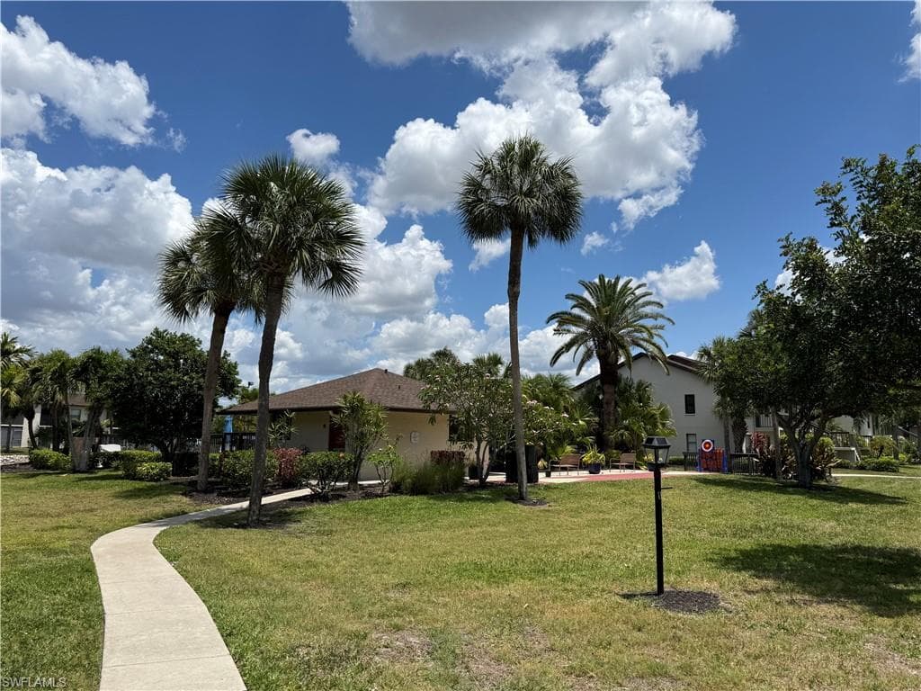 9305 Lake Park DR 104-19