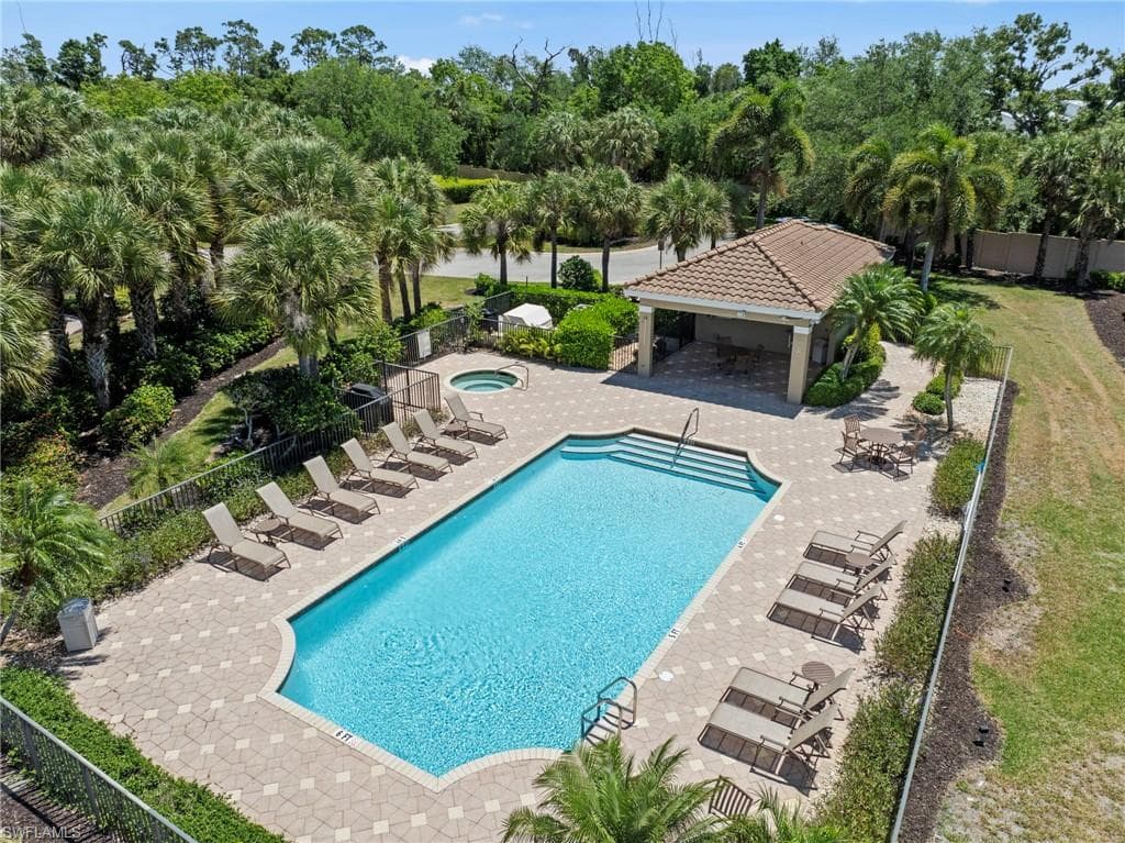 7090 Bay Woods Lake CT 201-2