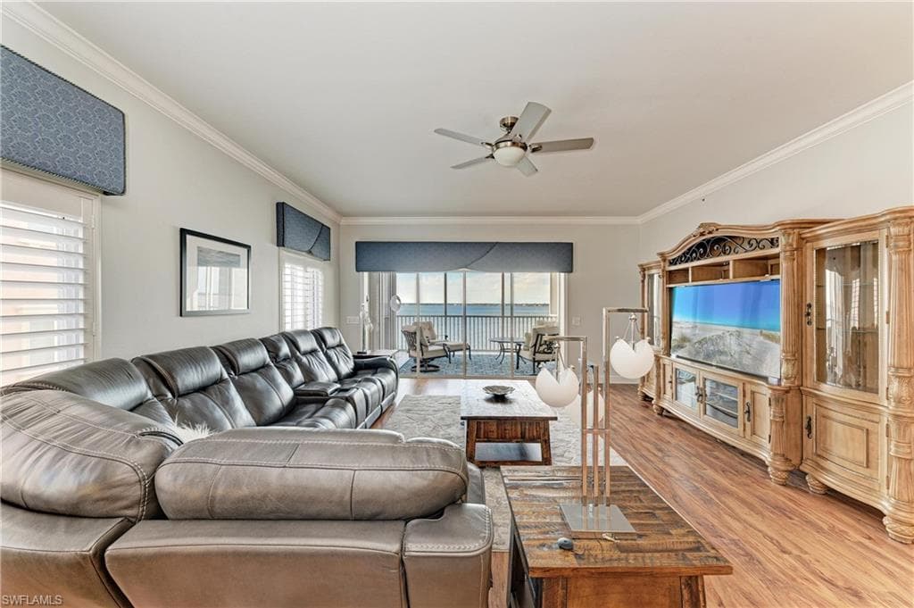14813 Laguna DR 401-9