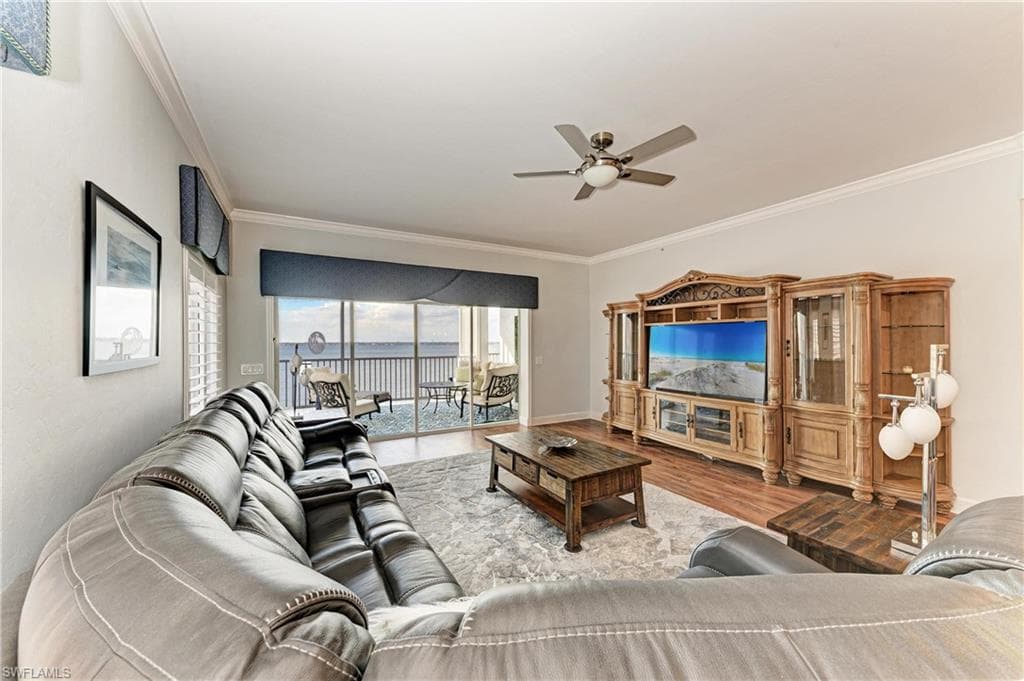 14813 Laguna DR 401-10