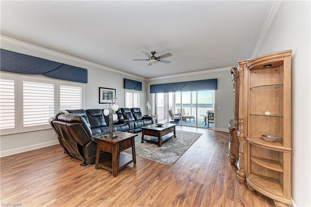 14813 Laguna DR 401-8