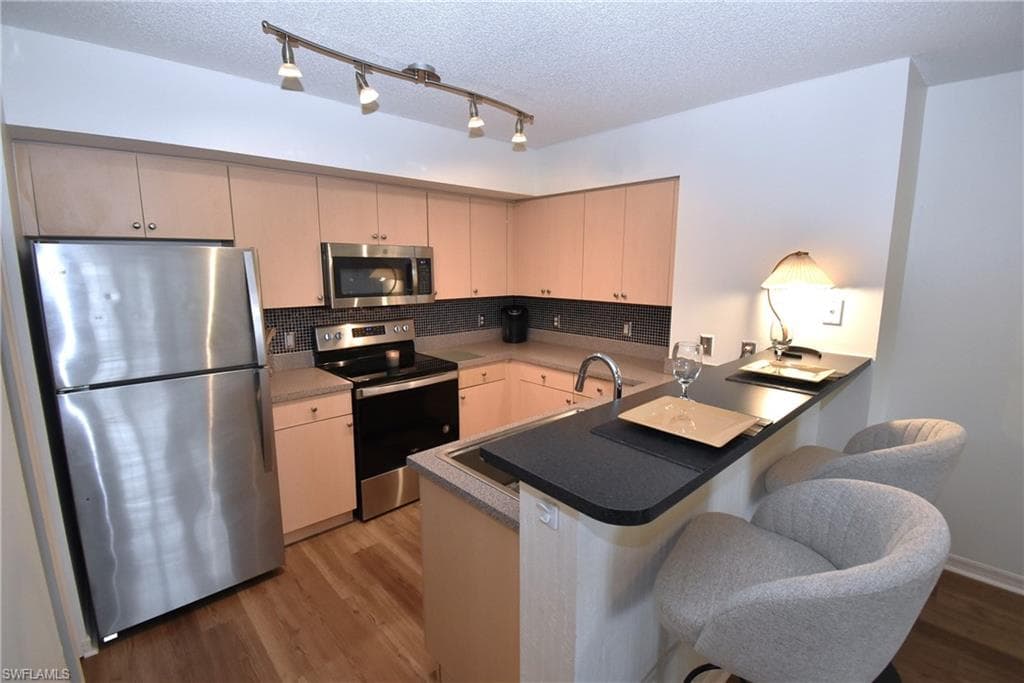 8735 River Homes LN 6-302-6