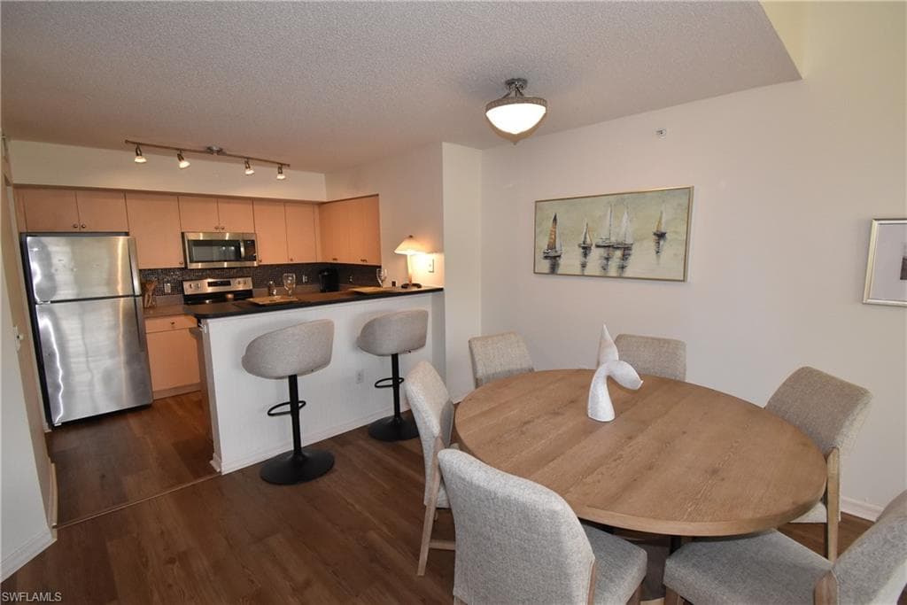 8735 River Homes LN 6-302-5