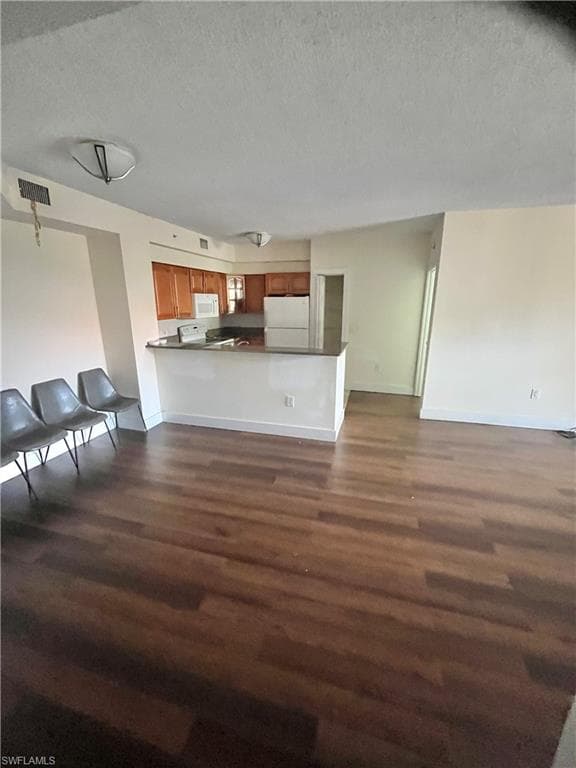 1115 Reserve CT 102-2