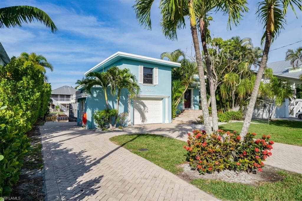 1283 Grand Canal DR-3