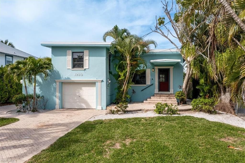1283 Grand Canal DR-28