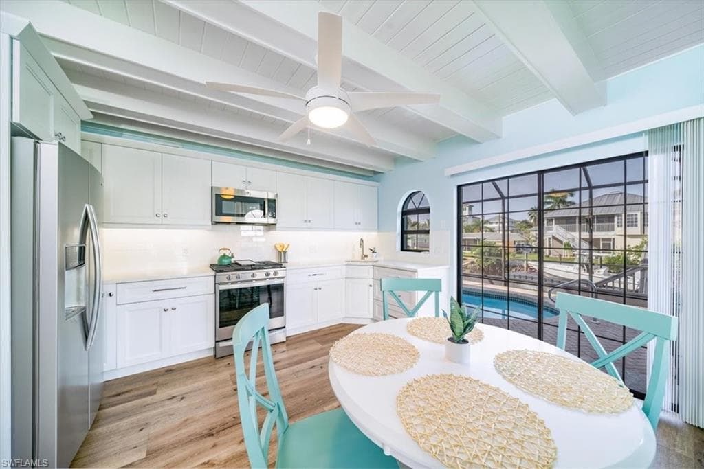1283 Grand Canal DR-10